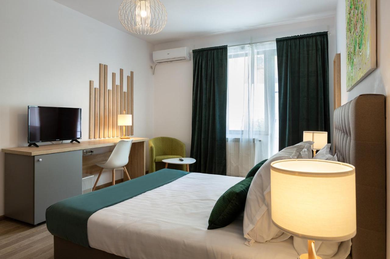Lagom Hotel Бухарест Экстерьер фото