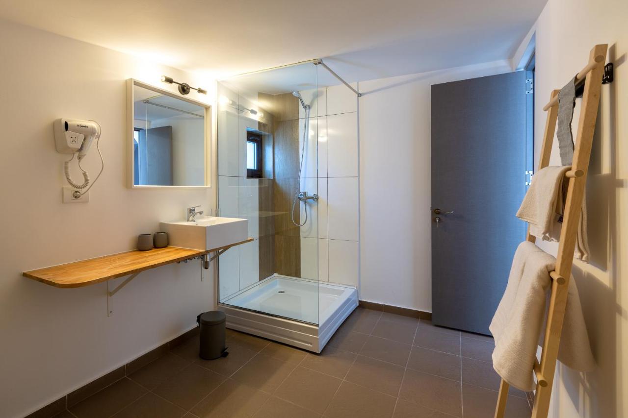 Lagom Hotel Бухарест Экстерьер фото